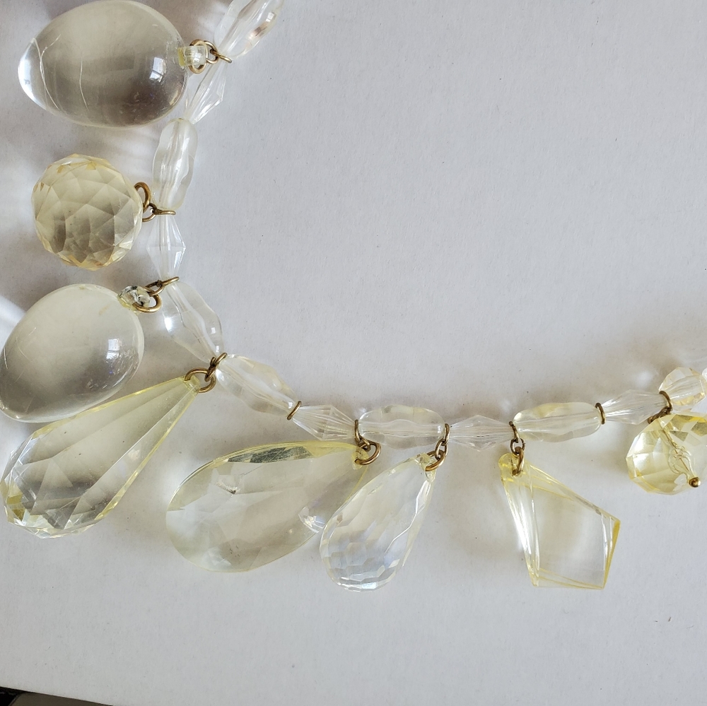 Holt Renfrew Glass beads necklace